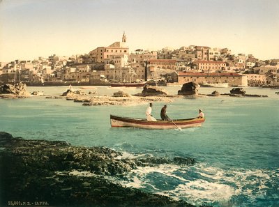 贾法港与背景中的小镇，c.1880-1900（photochrom） 作者 瑞士摄影师