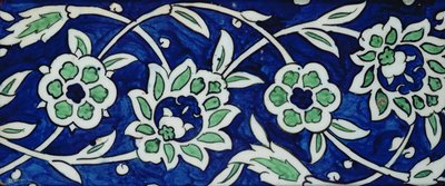 牡丹和玫瑰花结瓷砖（彩色釉下彩陶器） 作者 叙利亚学校