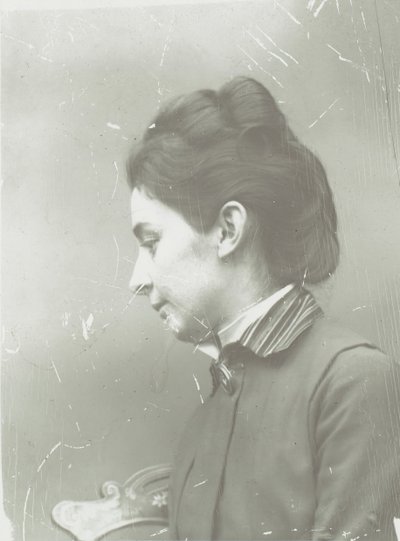 女性画像，1880年代。 作者 托马斯·埃金斯