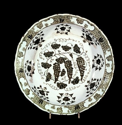 盘子，伊斯尼克，16世纪初（陶器 作者 土耳其语学校