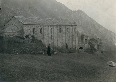 意大利伦巴第，奇瓦特，圣彼得蒙特修道院，Ugo Monneret de Villard 摄影，约 1910 年 作者 乌戈·莫内雷·德·维拉德