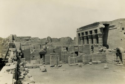 埃及 Dendera，哈托尔神庙附近的科普特教堂遗址，摄影师：Ugo Monneret de Villard 作者 乌戈·莫内雷·德·维拉德