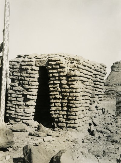 埃及 Qasr Ibrim 北部墓地的坟墓，摄影师：Ugo Monneret de Villard 作者 乌戈·莫内雷·德·维拉德