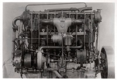 齐柏林飞艇LZ 6的115 PS戴姆勒飞艇发动机，c1909-1910 1933年 作者 不明