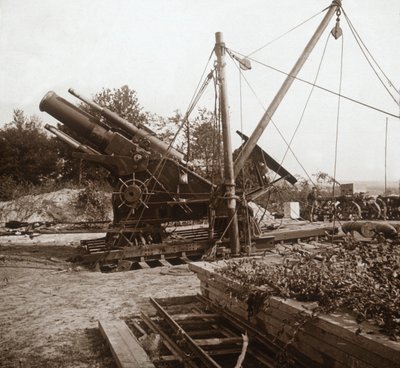 法国北部Genicourt 220迫击炮，c1914-c1918 作者 不明