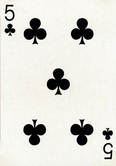 古德父子公司纸牌组中的5个俱乐部，c1940 作者 不明