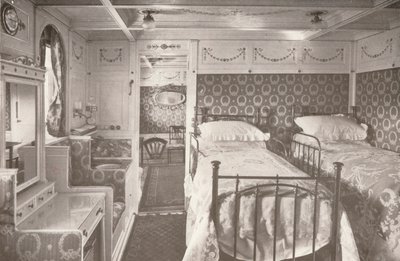 滚滚深渊中的家园。皇家邮轮号，1914年 作者 不明