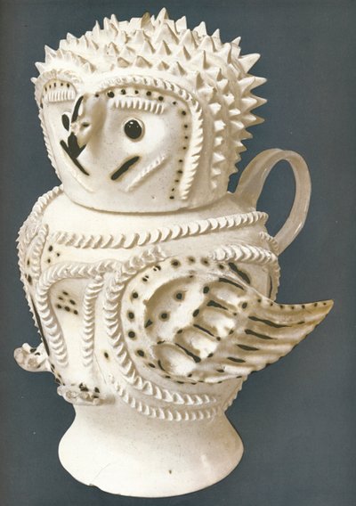 盐釉猫头鹰用作水罐，杯头，c1730-c1755，1913年 作者 不明