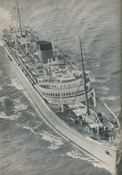 斯特林城堡（Stirling Castle），是由Harland和Wolff建造的双螺杆式机动船，1937年 作者 不明