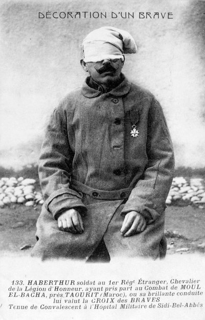 一个康复中的退伍军人，阿尔及利亚西迪·贝尔·阿贝斯（Sidi Bel Abbes），1910年 作者 不明