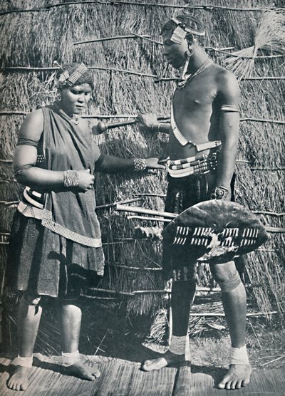 一对祖鲁族恋人，1912年 作者 不明