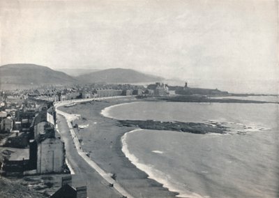 阿伯里斯特威斯（Aberystwith）-海湾风景，展示城堡和大学学院，1895年 作者 不明