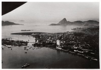 1930年1933年，齐柏林飞艇在巴西里约热内卢的鸟瞰图 作者 不明