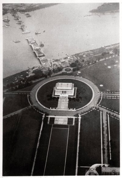 林肯纪念堂，美国华盛顿特区的鸟瞰图，来自齐柏林飞艇，1928年，1933年 作者 不明