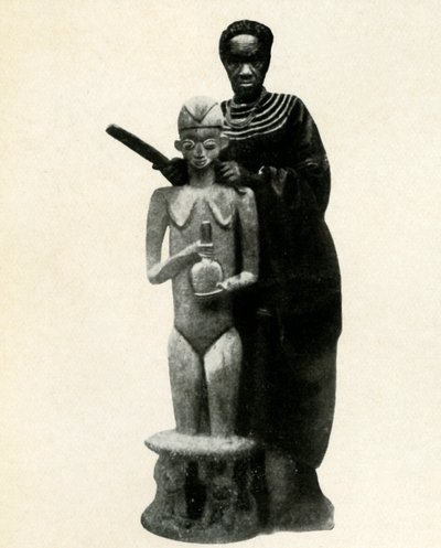 非洲雕塑家喀麦隆，1947年。 作者 不明
