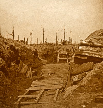 轰炸后，c1914-c1918 作者 不明