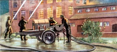 空袭预防措施，香烟卡，英国，1938年 作者 不明