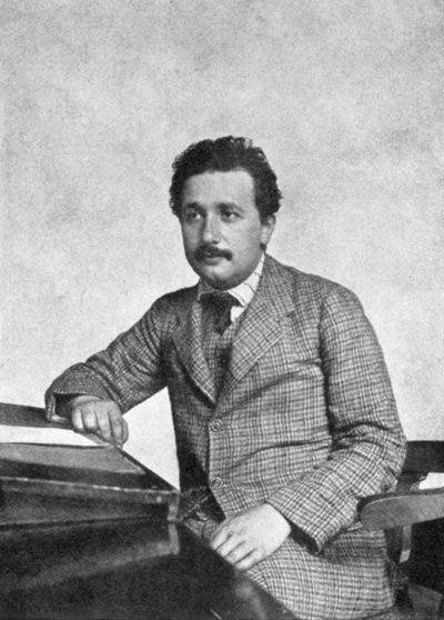 阿尔伯特·爱因斯坦（Albert Einstein）1879-1955，德国瑞士数学家和理论物理学家，1905年 作者 不明