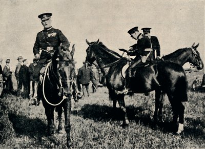1945年，在军事演习中，c1916。 作者 不明