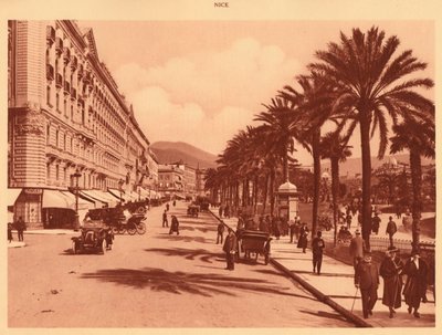 凡尔登大道，尼斯，1930年。 作者 不明