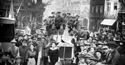 1914年第一次世界大战，法国鲁昂的英国远征军 作者 不明