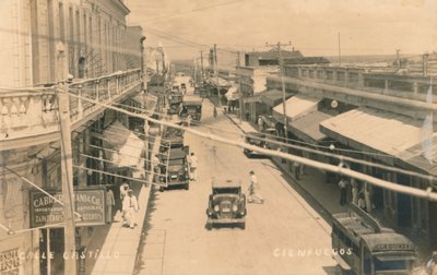 卡斯蒂略街，西恩富戈斯，古巴，c1900 作者 不明