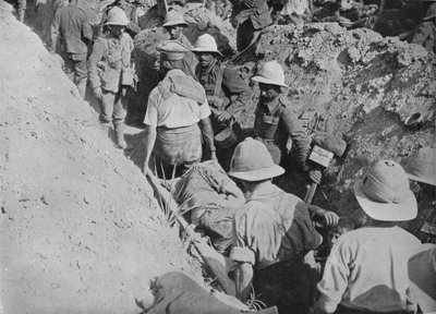 1915年，战ed中受伤的人 作者 不明