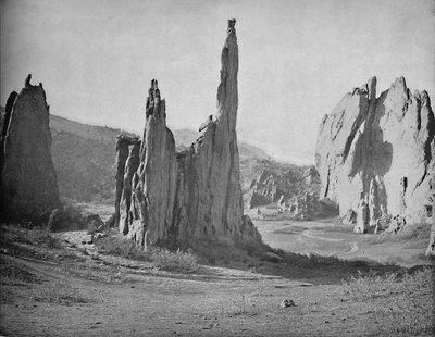 大教堂尖顶，众神的花园，科罗拉多州，c1897。 作者 不明