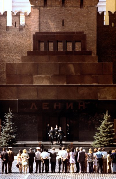 列宁陵墓的卫兵换岗，莫斯科红场，1980年 作者 不明