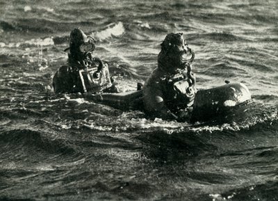 战车载人鱼雷，第二次世界大战，1945年。 作者 不明