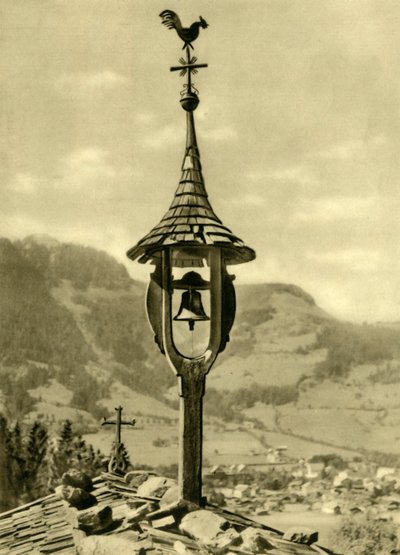 教堂钟和风向标，基茨比厄尔，蒂罗尔，奥地利，c1935年。 作者 不明