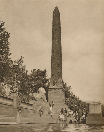 克娄巴特拉的针刺大约在克娄巴特拉诞辰一百四十年前（c1935）。 作者 不明