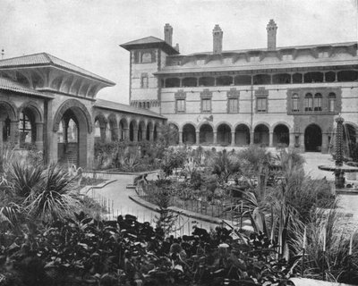 庞塞·德·利昂法院，美国佛罗里达州圣奥古斯丁，c1900年。 作者 不明