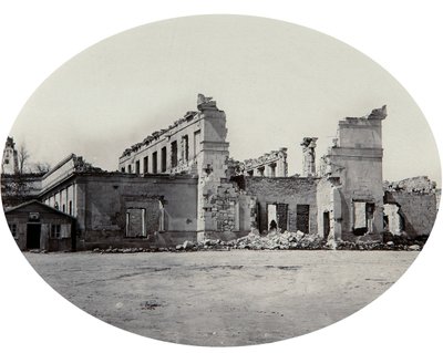 克里米亚战争后，克里米亚塞瓦斯托波尔的建筑受损，1850年代 作者 不明