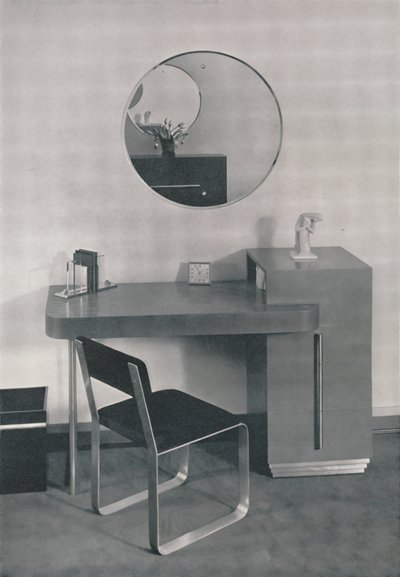 专为Adolph Stuber夫人设计的办公桌，1933年 作者 不明