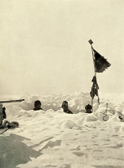 挖掘以确定覆盖仓库的积雪深度，c1908，1909年。 作者 不明