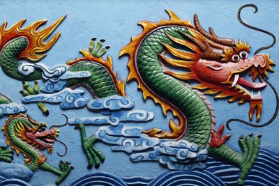 中国寺庙中的龙形雕塑 金边柬埔寨的龙形雕塑 作者 不明