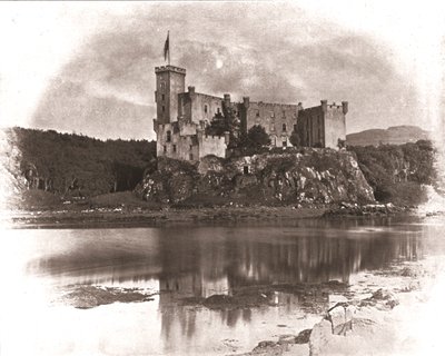 Dunvegan城堡，苏格兰斯凯岛，1894年。 作者 不明