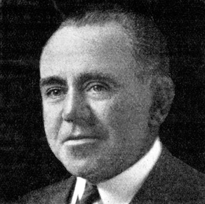 爱德华·菲利普斯·奥本海姆1866-1946年，英国小说家，二十世纪初 作者 不明