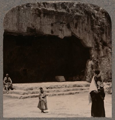 法官陵墓入口，c1900 作者 不明