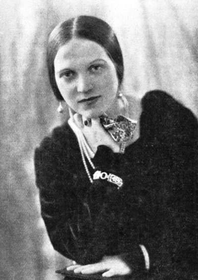 埃塞尔·伊迪丝·曼宁（Ethel Edith Mannin），1900-1984年，英国小说家和旅行作家，二十世纪初 作者 不明
