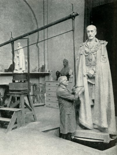 欧洲雕塑家，1947年。 作者 不明