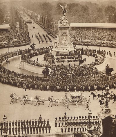 1937年5月12日，喇叭声，鼓声 作者 不明