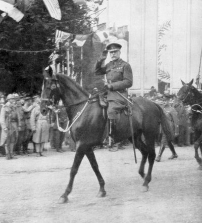 1919年7月14日，法国巴黎，元帅道格拉斯·黑格爵士在胜利大游行中 作者 Unbekannt