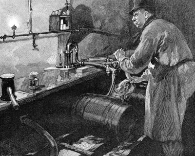 1885年，在一家美国啤酒厂中灌装啤酒桶 作者 不明