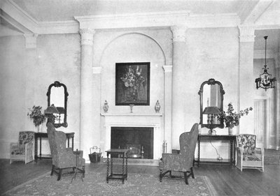 1924年在百慕大汉密尔顿的皇家Bermudiana酒店休息室末端的壁炉 作者 不明