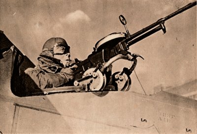 1940年在Drogue Towed Target射击练习 作者 不明