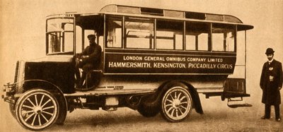 LGOC的第一辆公共汽车，1904年，1933年。 作者 不明