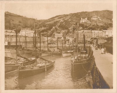 渔船-Polperro，1927年。 作者 不明