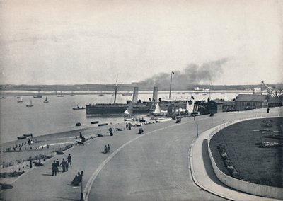 弗利特伍德（Fleetwood）-长廊：马恩岛蒸船（Island of Man Steamer）出发，1895年 作者 不明